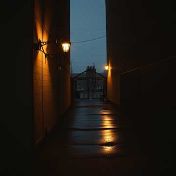 Обложка трека The memory remains
