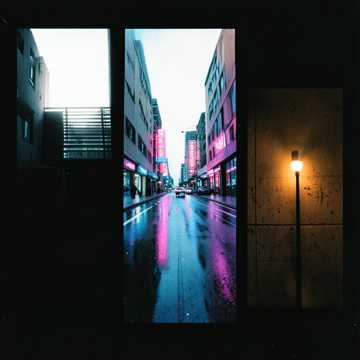 Обложка трека Neon Heartbeat