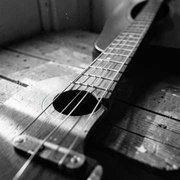 Обложка трека 6 Strings